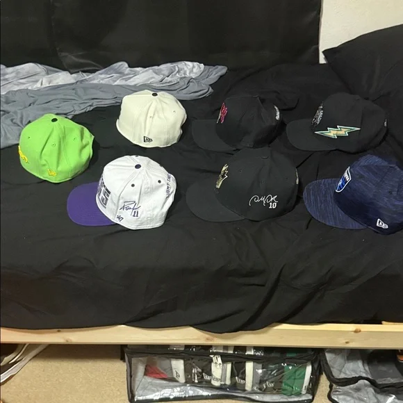Snapback Lot - Picture 4 of 10